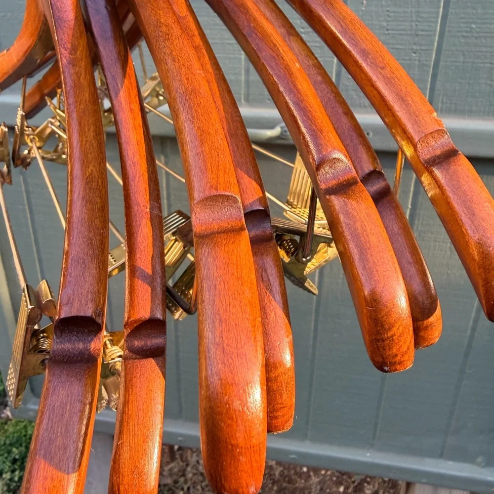 Ralph Lauren Brown‎ Wooden Hangers (7)